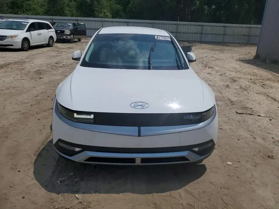 Hyundai IONIQ 5 2023 — фото 2 з 4