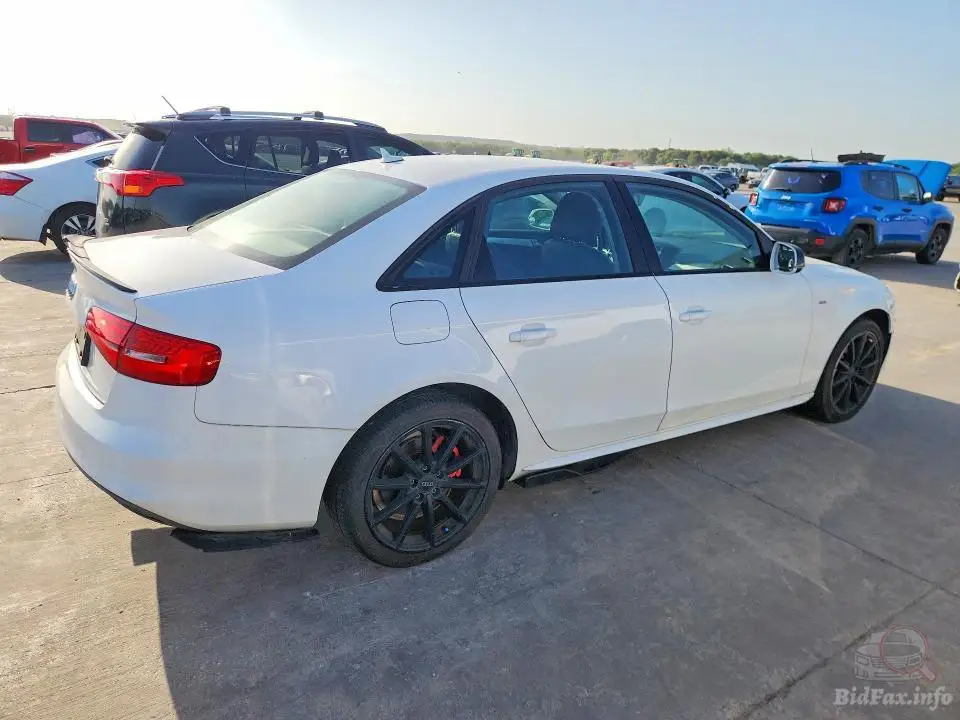 Audi A4 Premium S-Line 2016 — фото 3 з 6